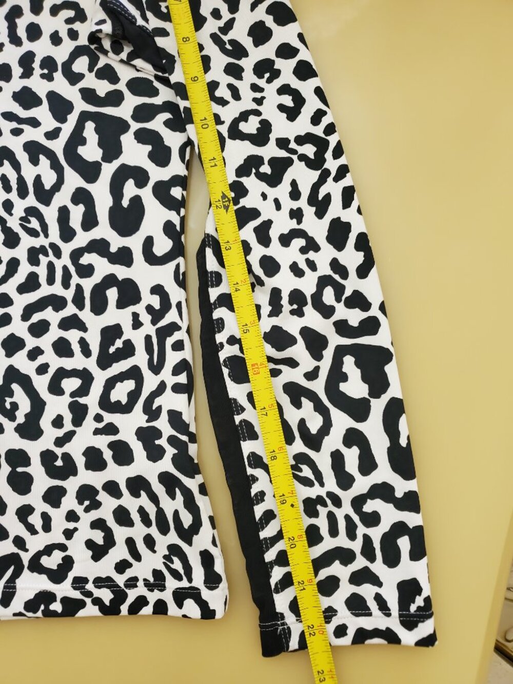 Tail Activewear Animal Print Long Sleeve 1/4 Zip Tennis Pickleball Golf Top M - Picture 11 of 13